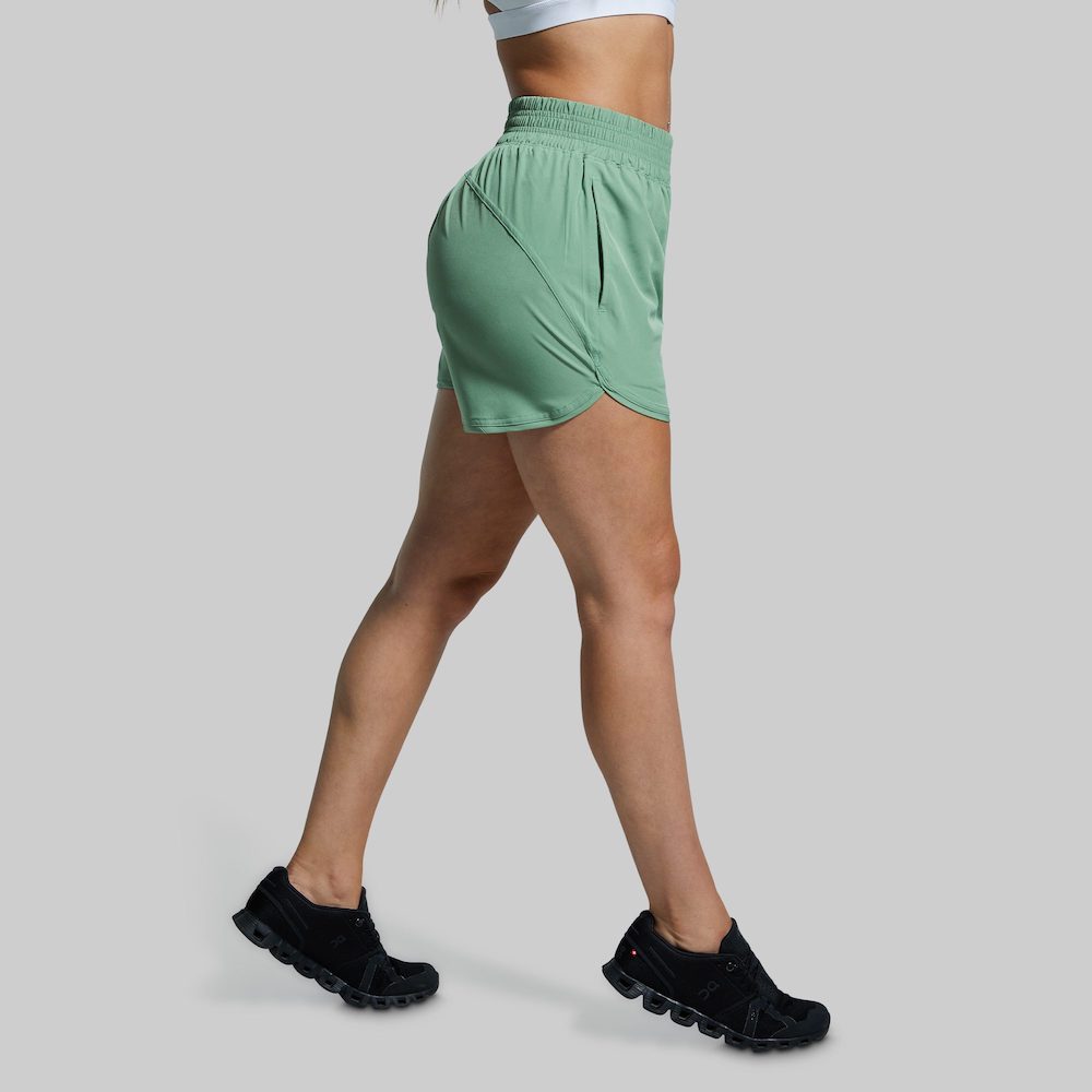 Women Swift Run Short (Mistletoe)