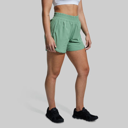 Swift Run Short (Mistletoe)