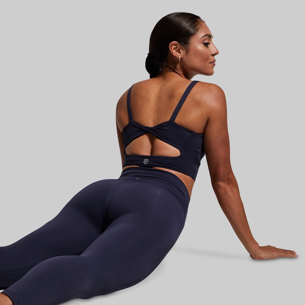 Your Go To Leggings and sports bra in navy great for yoga