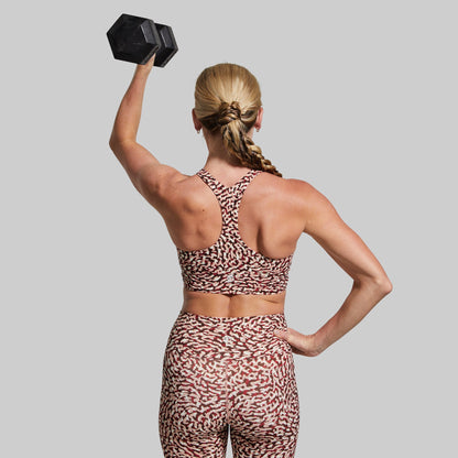 Women Synergy Cropped Sports Bra (Pebble)