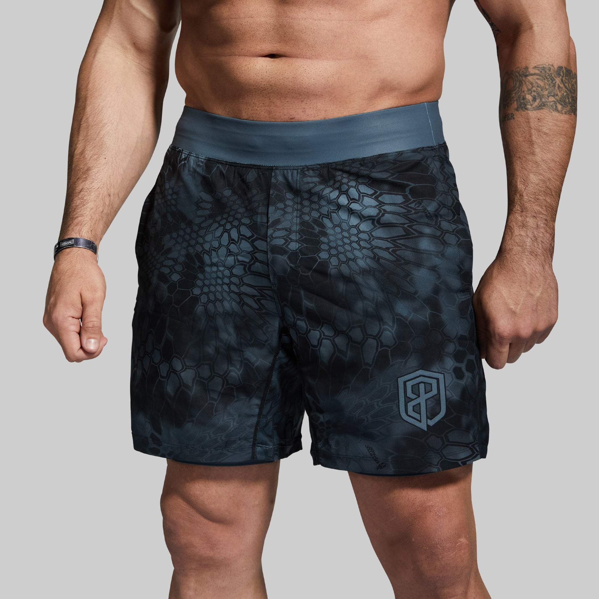 Men Versatile Short w/ Compression 7" (Typhon)