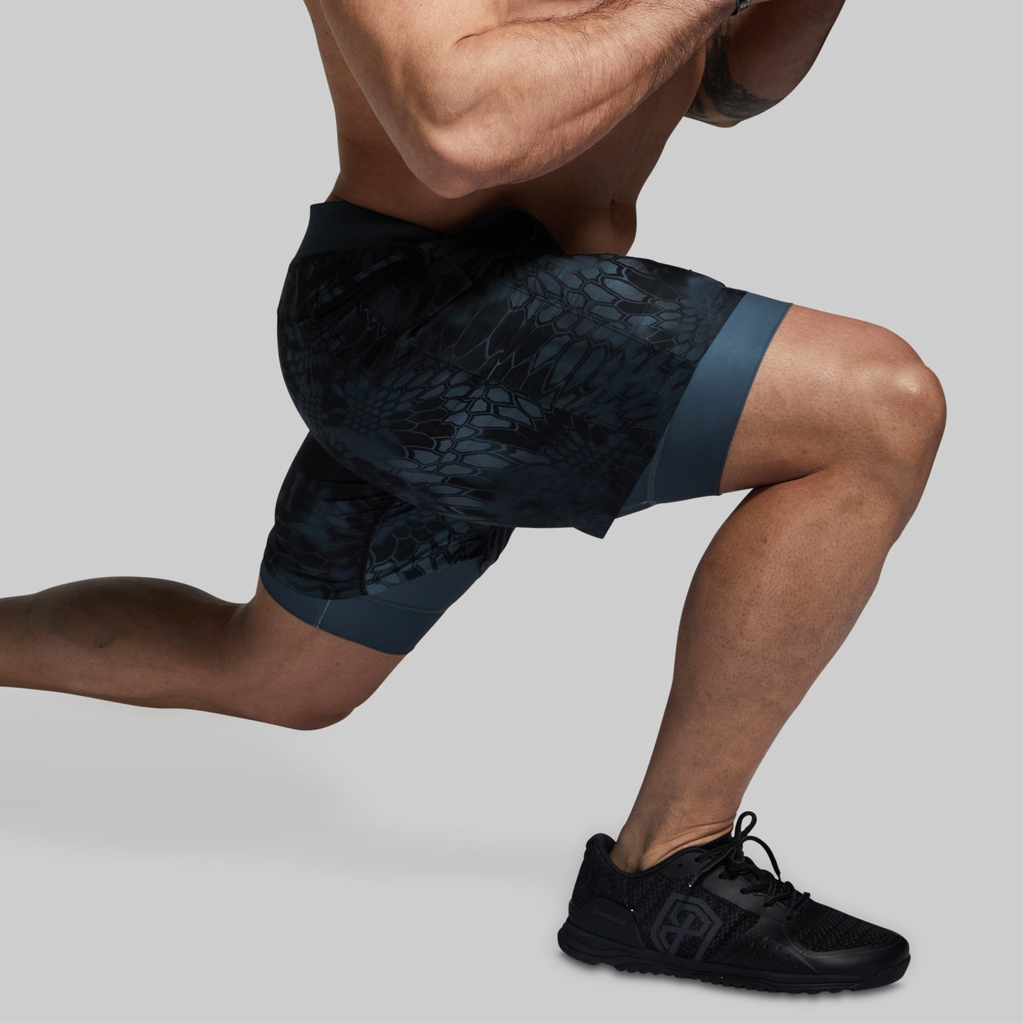 Men Versatile Short w/ Compression 7" (Typhon)